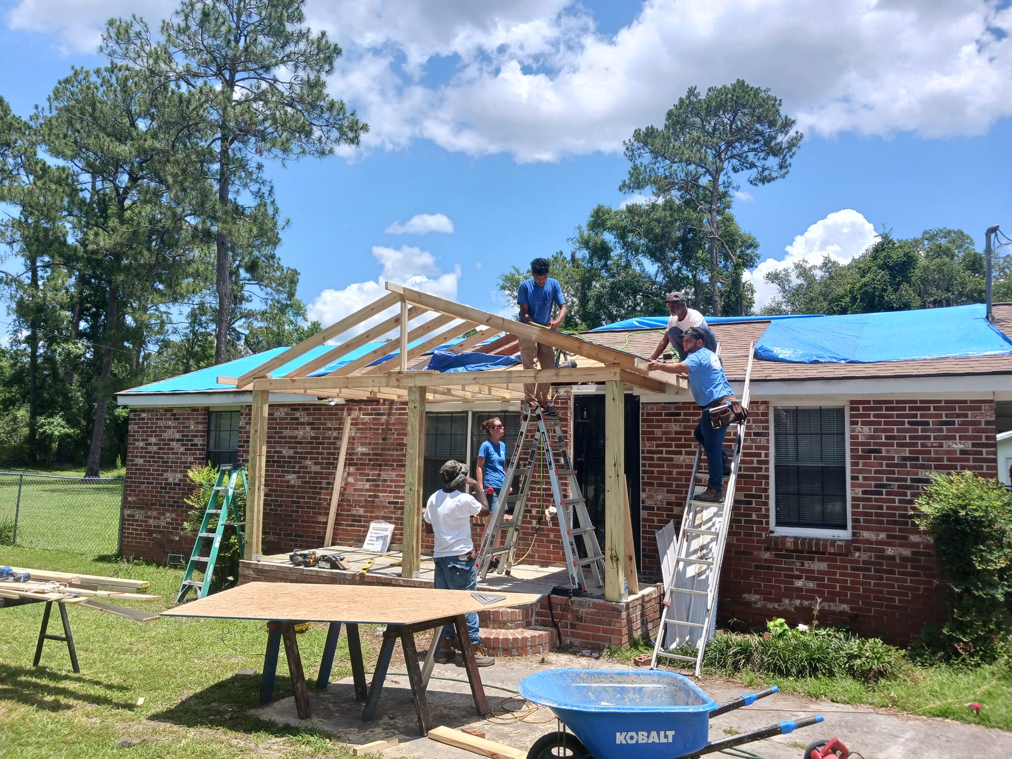 King Ramsey Construction team - family-owned business